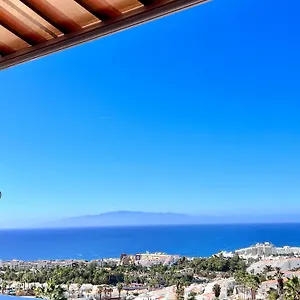https://fantastic-paradise-with-wifi.adeje-hotels.com